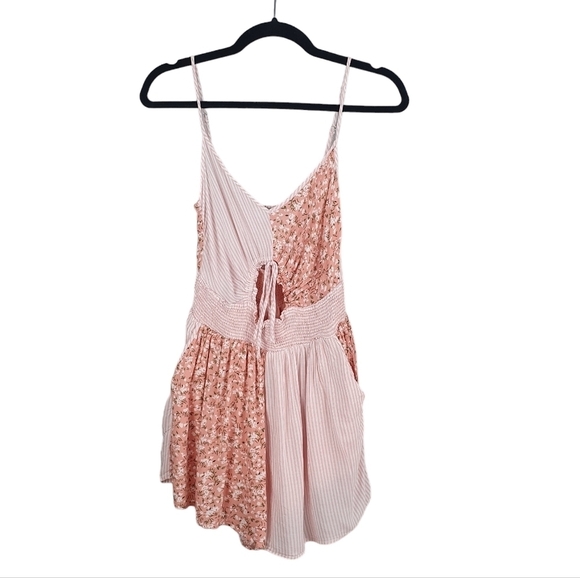 LUSH Romantic Flowy Romper Floral Striped Pink Women's Size S‎ - Picture 1 of 12